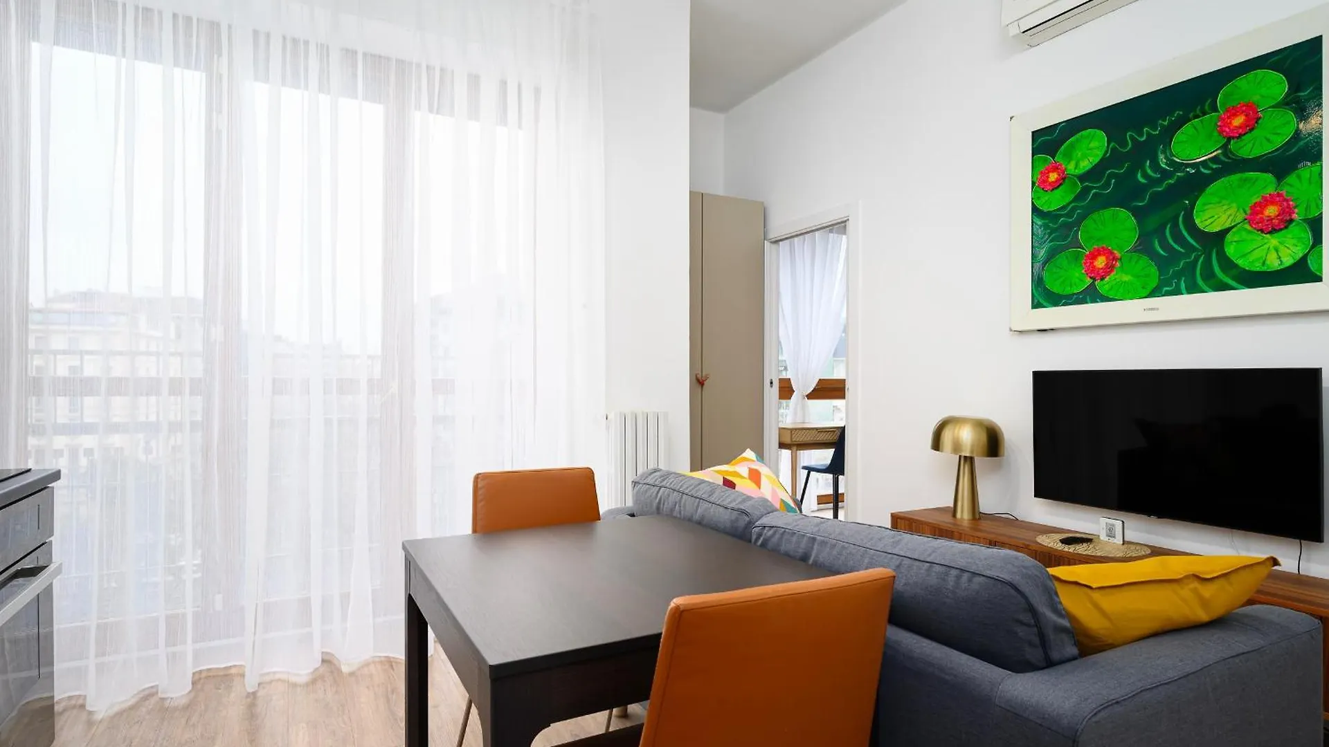 Classbnb - Bright Apartment In The Moscova Area ميلان إيطاليا